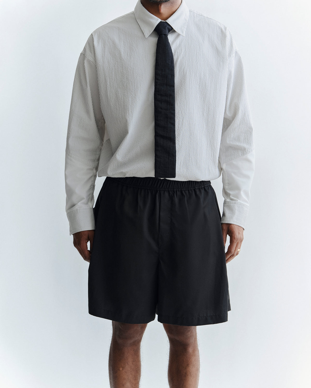E-SS26 – Black – 6